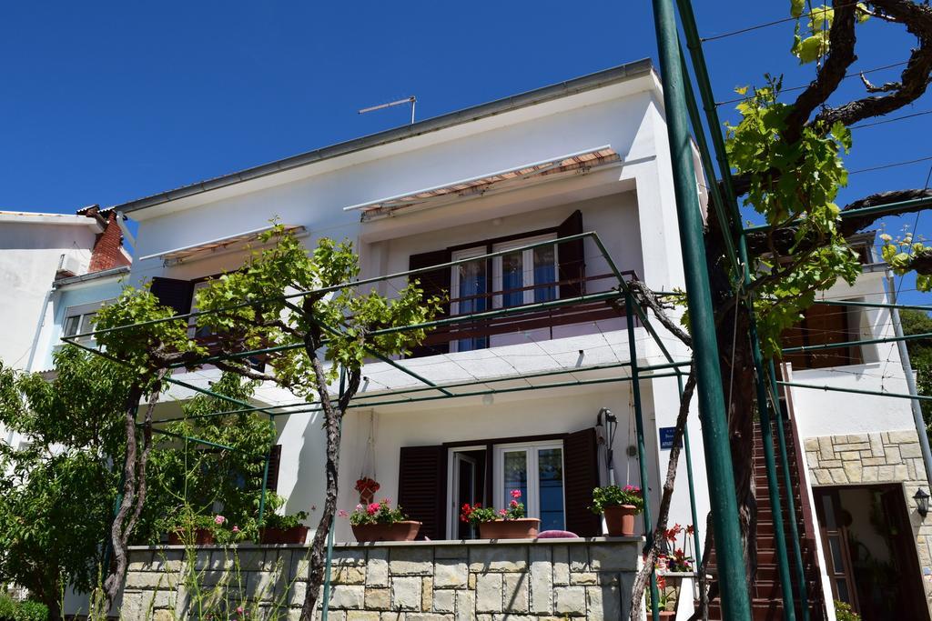 Peter Pan Apartments Palit Exterior foto